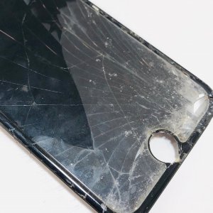 上越店 iPhone6S 液晶交換