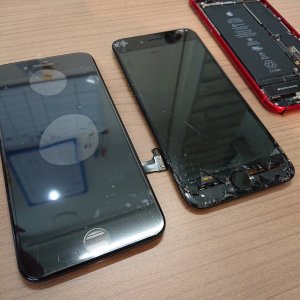 iPhone8 フロントパネル交換