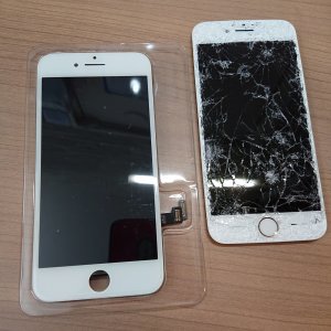 iPhone8 液晶交換