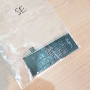 iPhone5‐SE バッテリー交換
