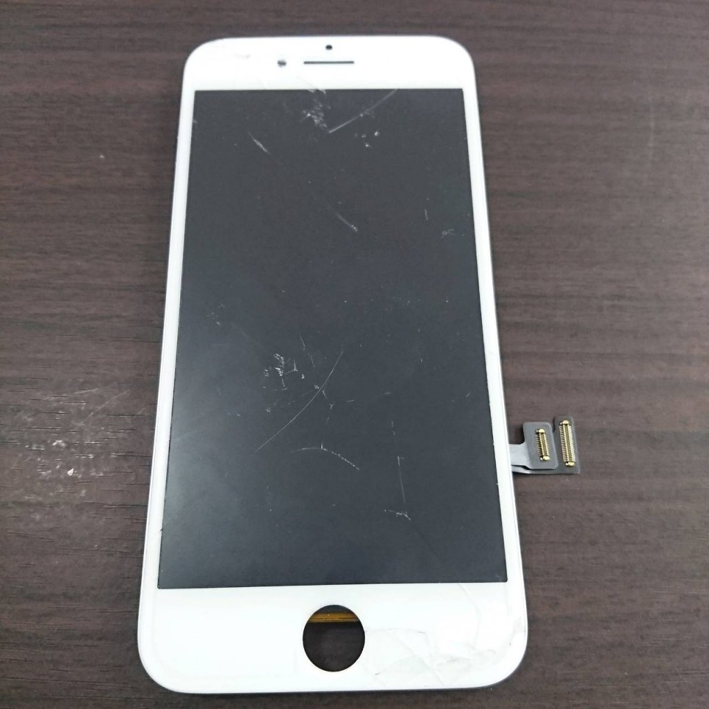 iPhone 7 液晶交換 パネル交換 スマートフォン スマホ 携帯修理 東京都 御徒町