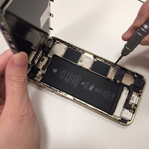 iPhone6sバッテリー交換修理