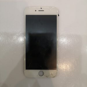 iPhone 6S 液晶交換 パネル交換 スマートフォン スマホ 携帯修理 川口市 西川口