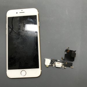 iPhone6　ライトニング交換