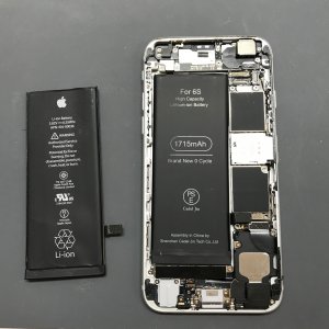 iPhone 6S バッテリー交換