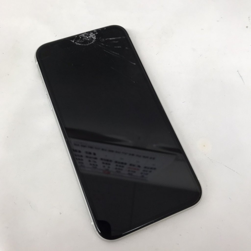 iPhoneXR フロントパネル交換修理