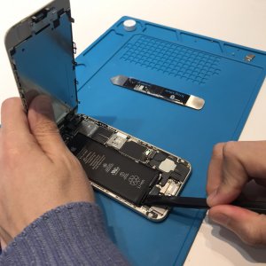 イオン新潟青山店　iPhone 6　バッテリー交換修理