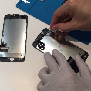 iPhone7ブラックアウト修理