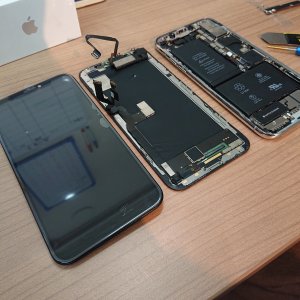 iPhoneX フロントパネル交換
