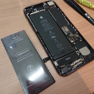 iPhone7 バッテリー交換
