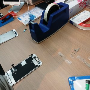iPhone8 パネル交換