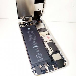 iPhoneSE バッテリー交換