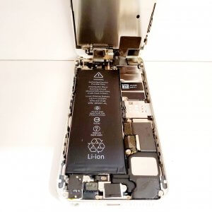iPhone5S バッテリー交換