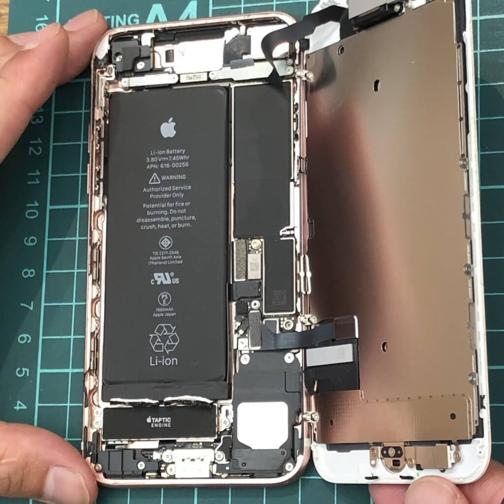 iPhone7バッテリー交換
