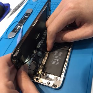 iPhone X 液晶交換修理