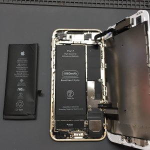 iPhone7 バッテリー交換