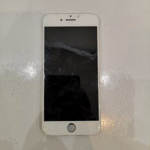 iPhone 7 パネル交換 スマートフォン スマホ 携帯修理 川口市 西川口
