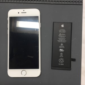 iPhone6s バッテリー交換