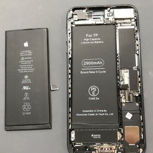 iPhone 7 Plus バッテリー交換