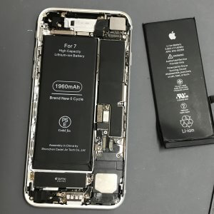iPhone 7 バッテリー交換