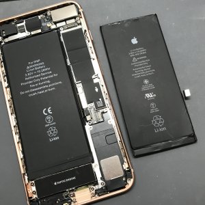 iPhone 8 バッテリー交換