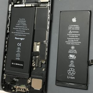 iPhone7 バッテリー交換
