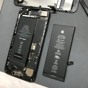 iPhone 7 バッテリー交換