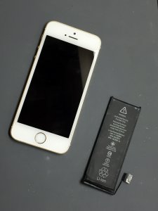 iPhoneSE　バッテリー交換