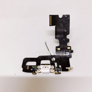 iphone7 ライトニング交換修理