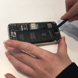 iPhone5S バッテリー交換修理