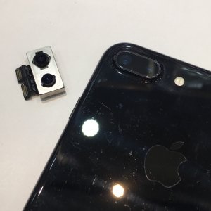iPhone7＋リアカメラ交換修理