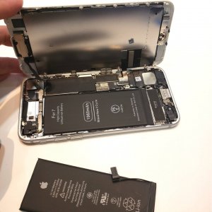 iPhone7バッテリー交換修理