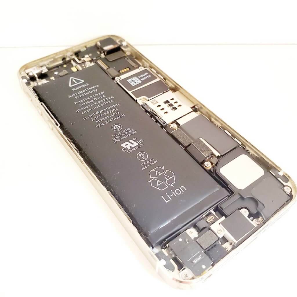iPhone5S バッテリー交換