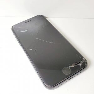 iPhone8 パネル交換