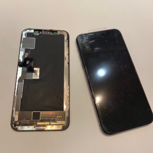 iPhoneⅩ 液晶交換修理