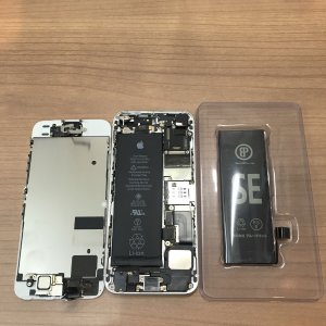 iPhoneSE バッテリー交換