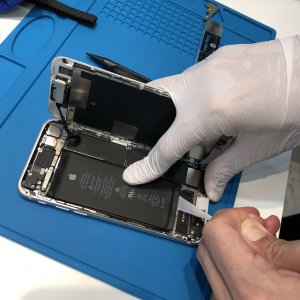 iPhone8 バッテリー交換修理