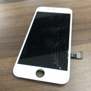 iPhone7 フロントパネル交換修理