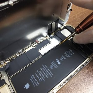 iPhone7のバッテリー交換