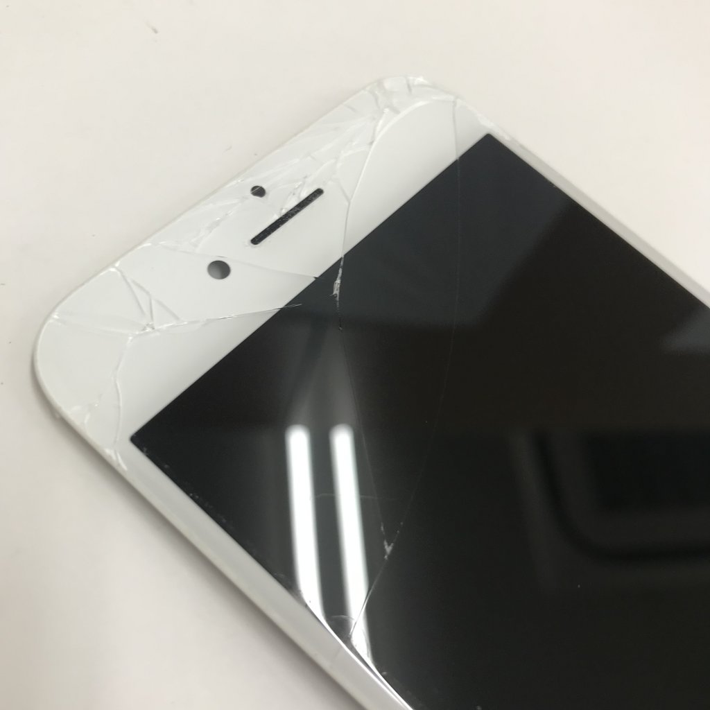 iPhone7 パネル交換