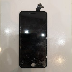 iPhone 6+ パネル交換