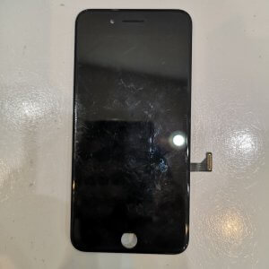 iPhone 8+ パネル交換