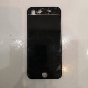 iPhone 8+ 液晶交換