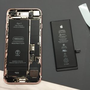 iPhone7バッテリー交換