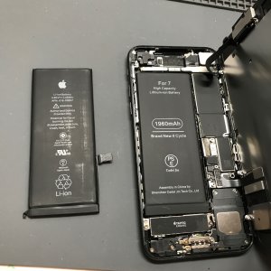iPhone 7 バッテリー交換