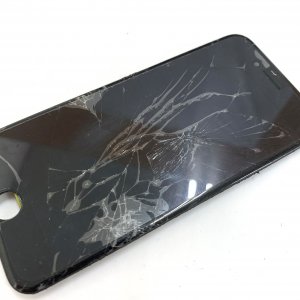 iPhone 7 液晶交換