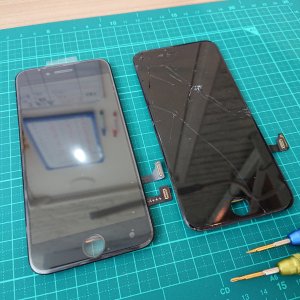 iPhone7 フロントパネル交換
