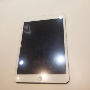 iPad mini3 バッテリー交換修理