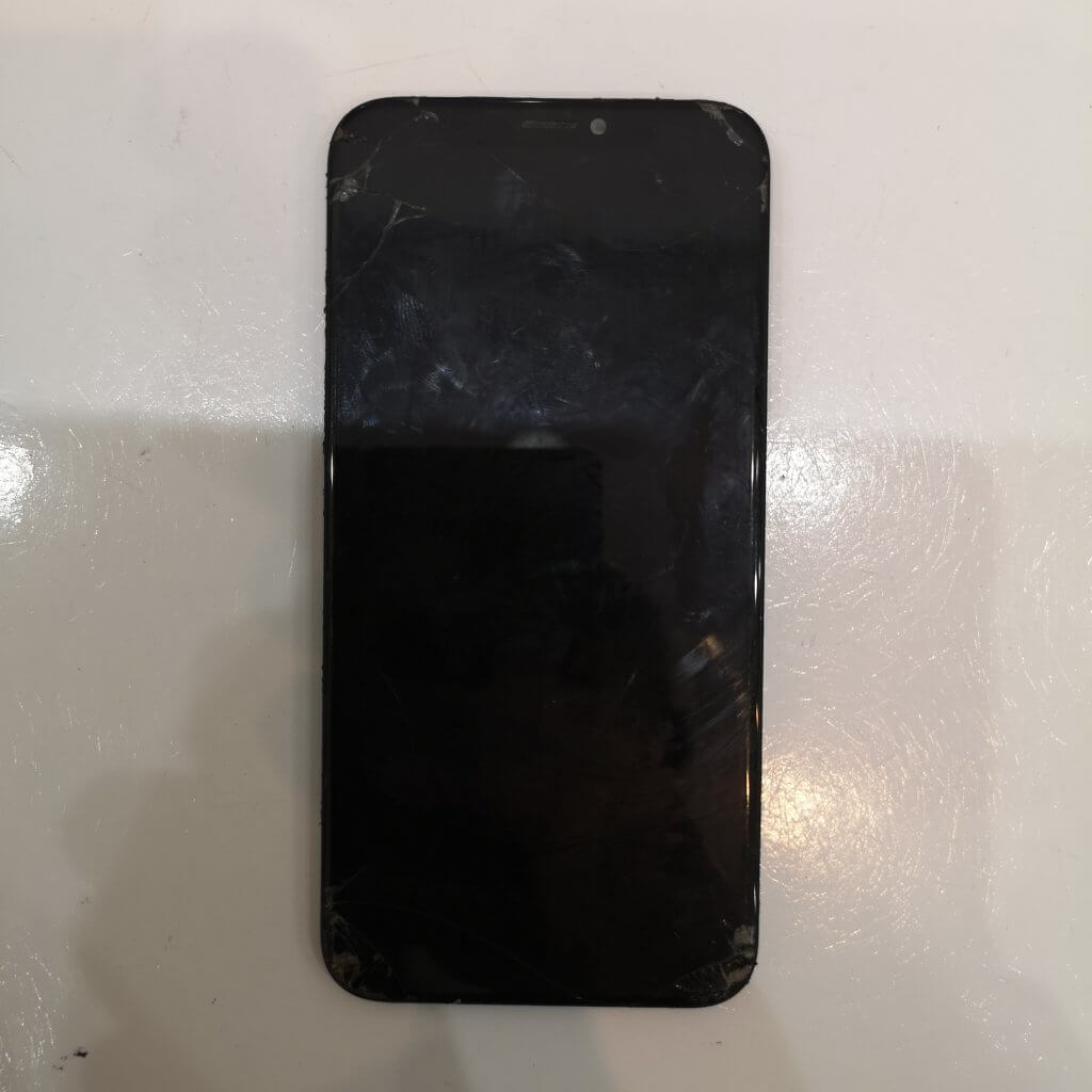 iPhone X 液晶交換