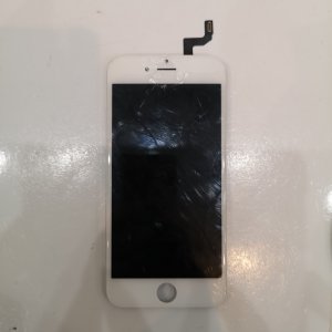 iPhone 6S パネル交換